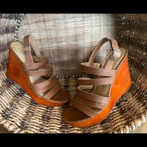 Lucky Brand Strappy Wedges Sz 8.5